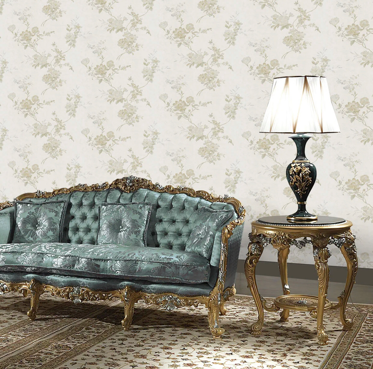 نمای کاغذدیواری گلدار با زمینه پتینه محو و ذرات اکلیلی درخشان در نور