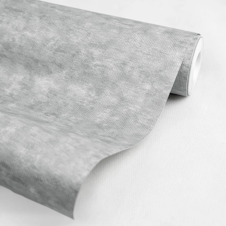 آلبوم کاغذدیواری بافتدار در سه طیف طوسی نوکمدادی عمیق، طوسی روشن مدرن و نقرهای صیقلی با درخشش ابریشمی