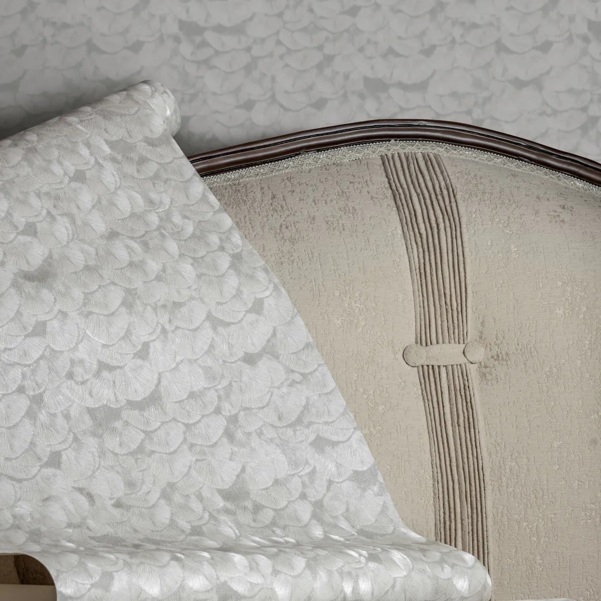 کاغذ دیواری PVC طرح دار